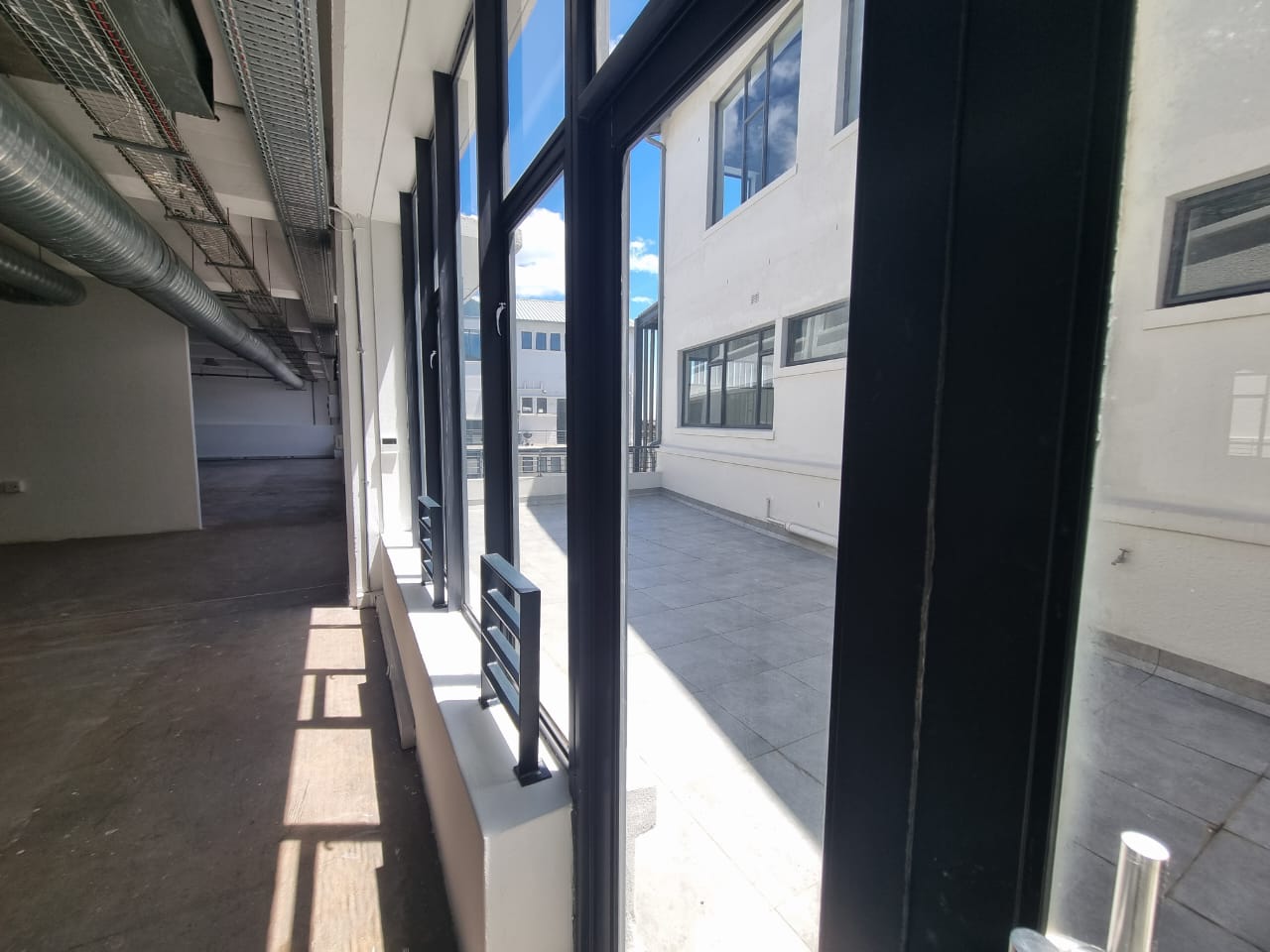 To Let commercial Property for Rent in Salt River Western Cape